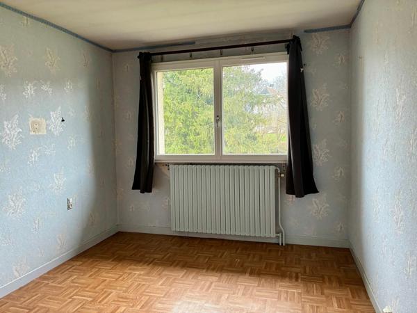 Maison familiale 7 pièces – 230 m² – Terrain 1 231 m² – Fort potentiel