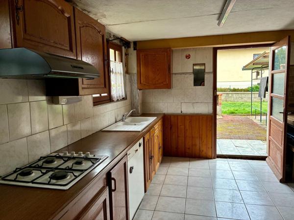 Maison familiale 7 pièces – 230 m² – Terrain 1 231 m² – Fort potentiel