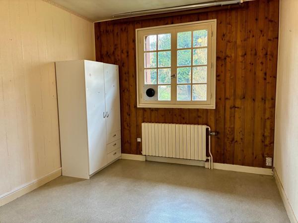 Maison familiale 7 pièces – 230 m² – Terrain 1 231 m² – Fort potentiel