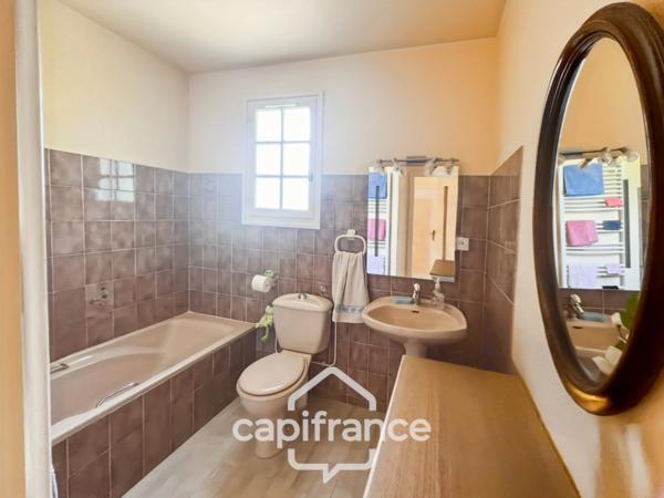 Maison familiale sur grand terrain arboré - Bassillac et Auberoche(24)