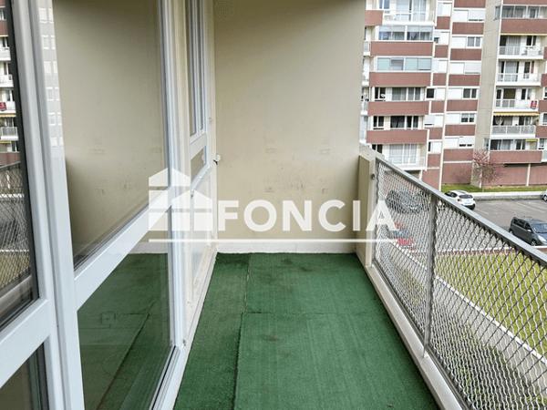 Location Appartement 2 pièces 51.32 m² - 156 AVENUE BOLLEE Le Mans 72000