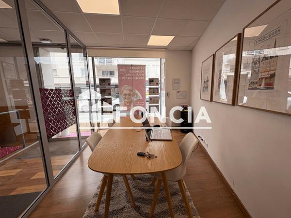 Location Local commercial 5 pièces 60 m² - 198 AV DE LATTRE DE TASSIGNY La Baule 44500