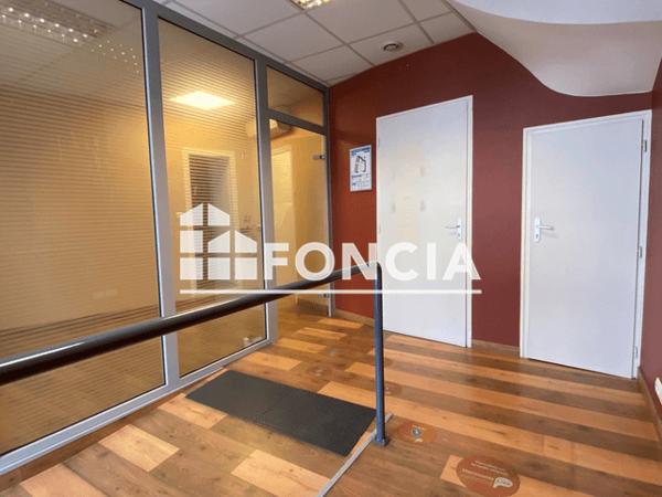 Location Local commercial 5 pièces 60 m² - 198 AV DE LATTRE DE TASSIGNY La Baule 44500