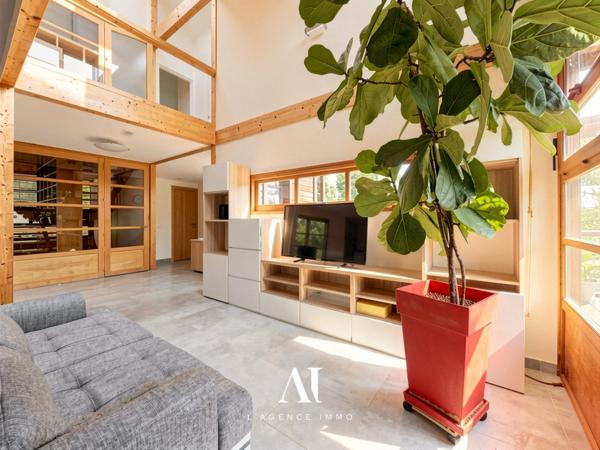 Maison d'architecte T7 Lumineuse 5 Chambres 229m2 Grand sous sol Vue Jura Gex 01170