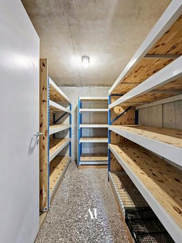 Maison d'architecte T7 Lumineuse 5 Chambres 229m2 Grand sous sol Vue Jura Gex 01170