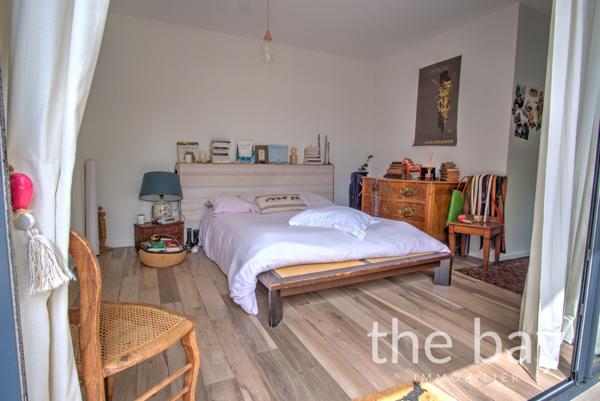 Gujan-Mestras (33470) Maison 5 chambres – Rénovée – Terrain arboré – Quartier recherché