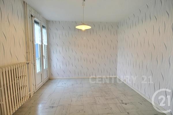 Appartement à vendre  4 pièces - 79,81 m2 ST AVOLD - 57