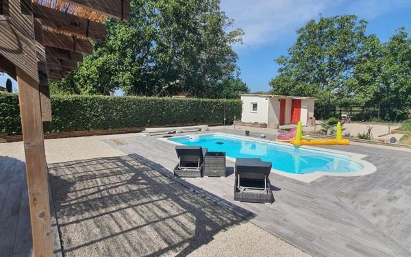 Maison à vendre    4 pièces •  Mallemort