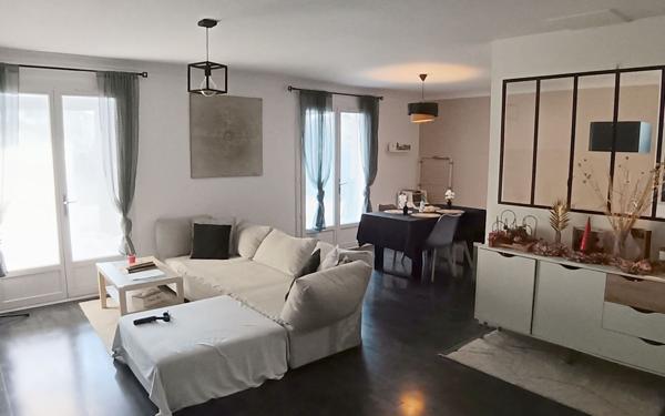 Maison à vendre    4 pièces •  Mallemort