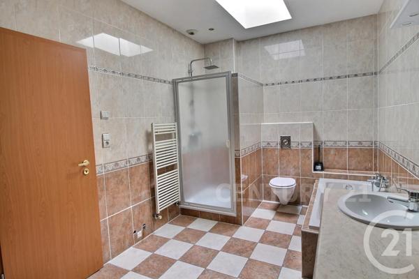 Appartement F5 à vendre  5 pièces - 142,74 m 2   ST AVOLD  - 57