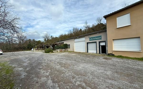 Maison à vendre    2 pièces •  Les Vans