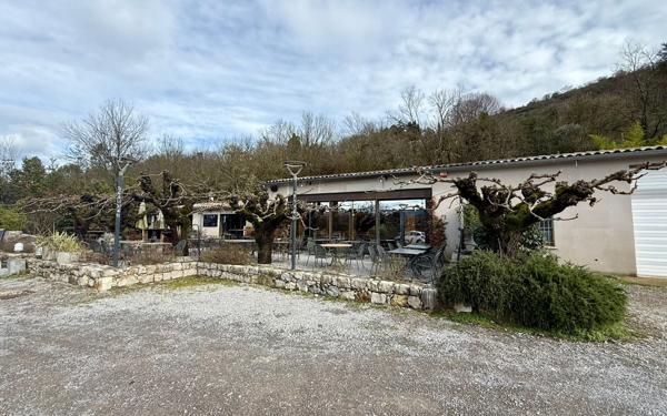 Maison à vendre    2 pièces •  Les Vans