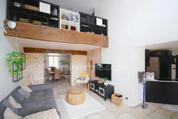 MAISON DE CARACTÈRE 284 M² – TERRAIN 30 ARES – 4 CHAMBRES, BUREAU, 2 SALLES DE BAIN, SALLE DE JEUX, SALLE DE SPORT