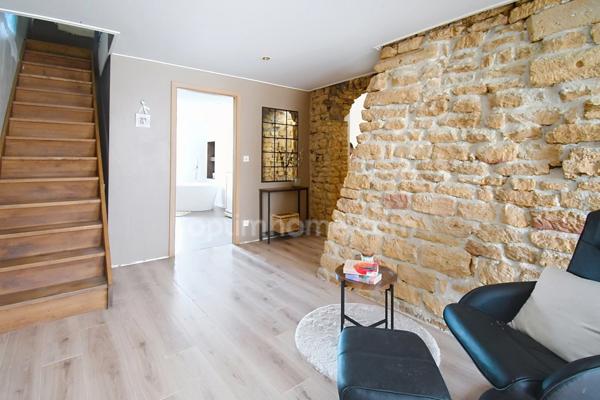 MAISON DE CARACTÈRE 284 M² – TERRAIN 30 ARES – 4 CHAMBRES, BUREAU, 2 SALLES DE BAIN, SALLE DE JEUX, SALLE DE SPORT