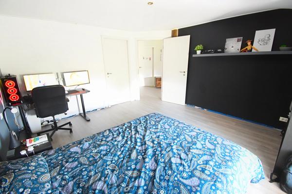 MAISON DE CARACTÈRE 284 M² – TERRAIN 30 ARES – 4 CHAMBRES, BUREAU, 2 SALLES DE BAIN, SALLE DE JEUX, SALLE DE SPORT