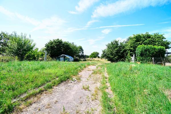 MAISON DE CARACTÈRE 284 M² – TERRAIN 30 ARES – 4 CHAMBRES, BUREAU, 2 SALLES DE BAIN, SALLE DE JEUX, SALLE DE SPORT