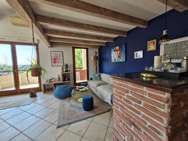 Appartement  Pourvourville T3 bis 96 m2 avec terrasse garage et cave