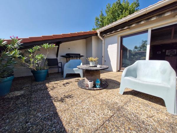 Appartement  Pourvourville T3 bis 96 m2 avec terrasse garage et cave