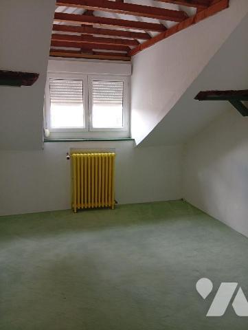Maison à vendre à Blois, Loir-et-Cher (41)

Maison de ville mitoyenne d'environ 130 m2 hab. c...