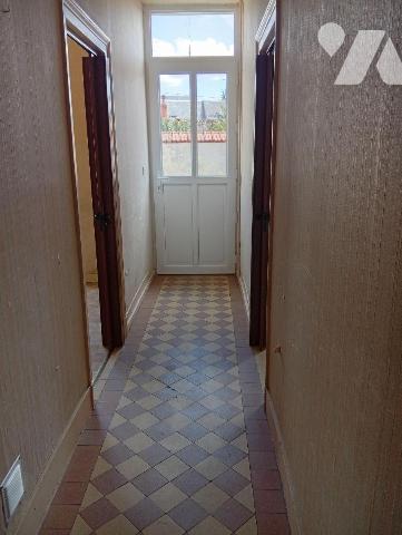 Maison à vendre à Blois, Loir-et-Cher (41)

Maison de ville mitoyenne d'environ 130 m2 hab. c...