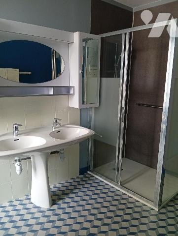 Maison à vendre à Blois, Loir-et-Cher (41)

Maison de ville mitoyenne d'environ 130 m2 hab. c...