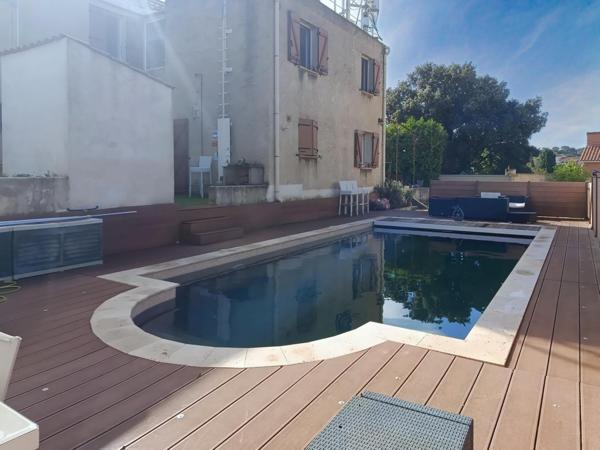 Maison - 5 pièces - 146m²