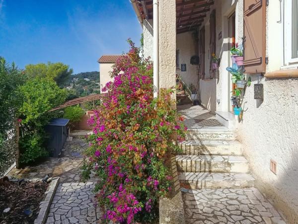 Maison - 5 pièces - 146m²