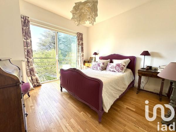 Maison 7 pièces de 153 m² à Sceaux (92330)