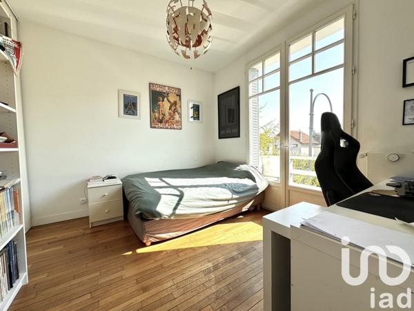 Maison 7 pièces de 153 m² à Sceaux (92330)