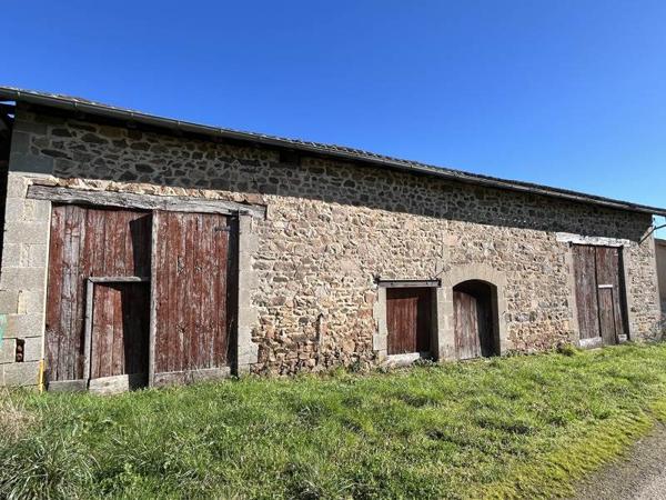 Grange à vendre |  Chabrac |  160 m²
