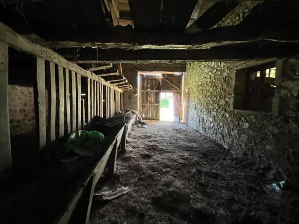 Grange à vendre |  Chabrac |  160 m²