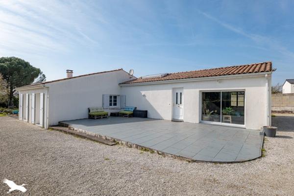 Maison à vendre 286 740 € Bussac-sur-Charente 7 p 176 m² DPE D