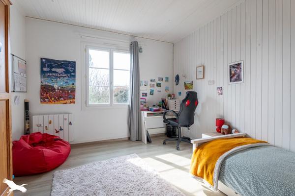 Maison à vendre 286 740 € Bussac-sur-Charente 7 p 176 m² DPE D