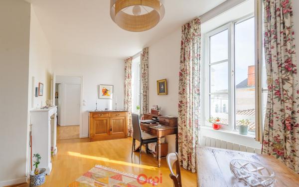 Appartement à vendre    2 pièces • 52,30 m2 La Rochelle