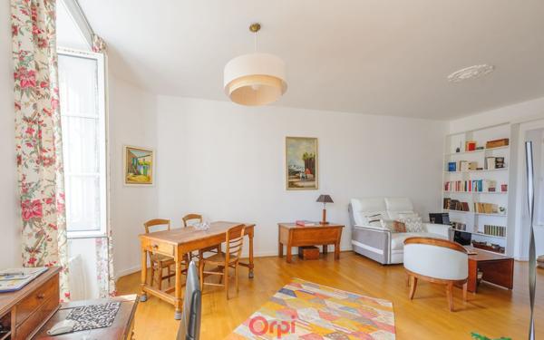 Appartement à vendre    2 pièces • 52,30 m2 La Rochelle
