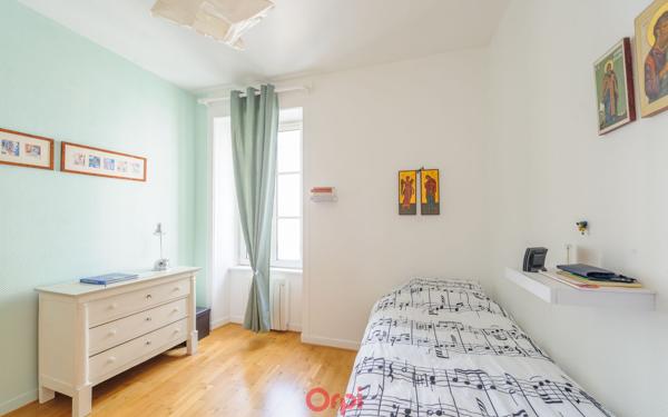 Appartement à vendre    2 pièces • 52,30 m2 La Rochelle
