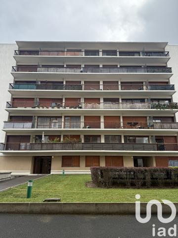 Parking for sale 12 m² Rueil-Malmaison