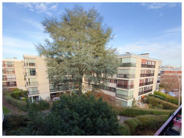 Appartement Parc Montaigne 99m2