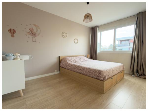 Appartement Parc Montaigne 99m2