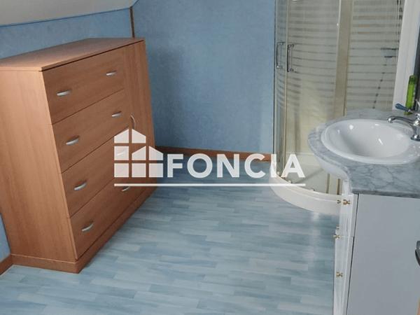 Location Maison 4 pièces 113 m² - 34 rue du 11 Août 1944 Peze Le Robert 72140