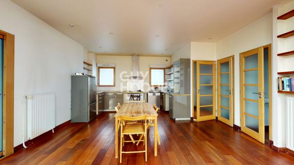 Maison loft d'exception avec patio terrasse et garage - Les Lilas centre-ville