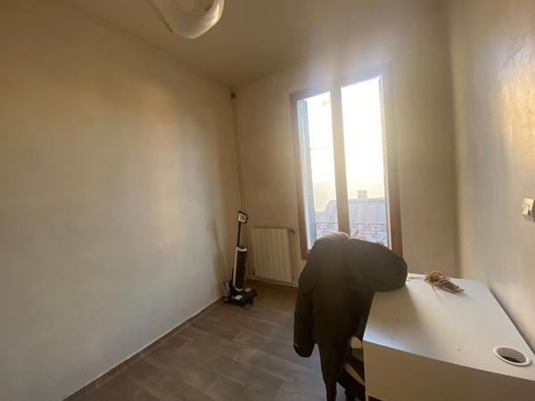 Appartement Colombes 2 pièce(s) 32.8 m2