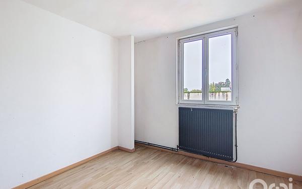 Appartement à vendre    4 pièces • 79,70 m2 Maxéville