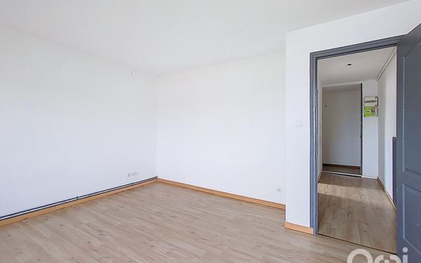 Appartement à vendre    4 pièces • 79,70 m2 Maxéville