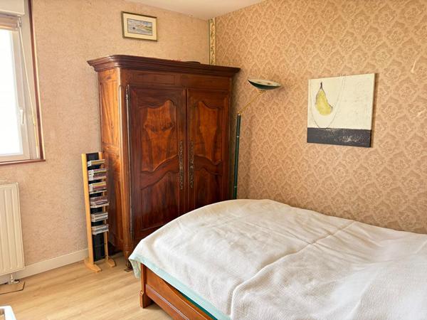 Appartement type 3 situé square des caleides