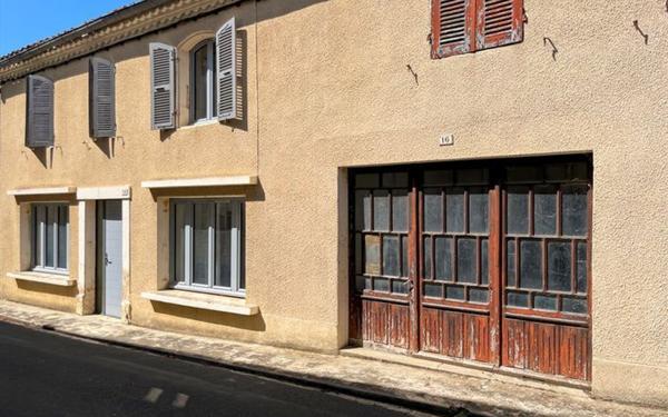 Maison à vendre    4 pièces •  Tournecoupe
