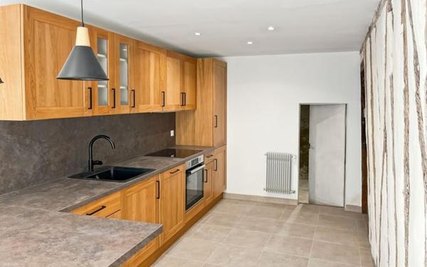 Maison à vendre    4 pièces •  Tournecoupe