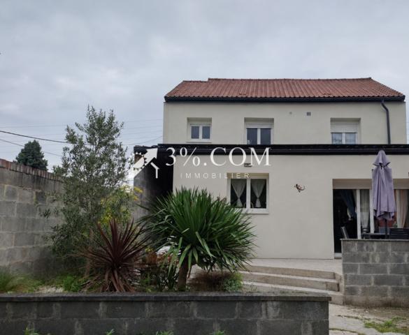 Maison
                                                                                                                                                                                                                                                                                                                        7 pièce(s)                                                                                                                                                                                                          3 chambre(s)                                                                                                                                                                                                          112  m²