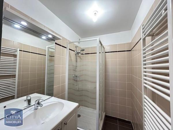 Appartement à louer 4 pièces 102.1m² Saint-Dizier (52100)