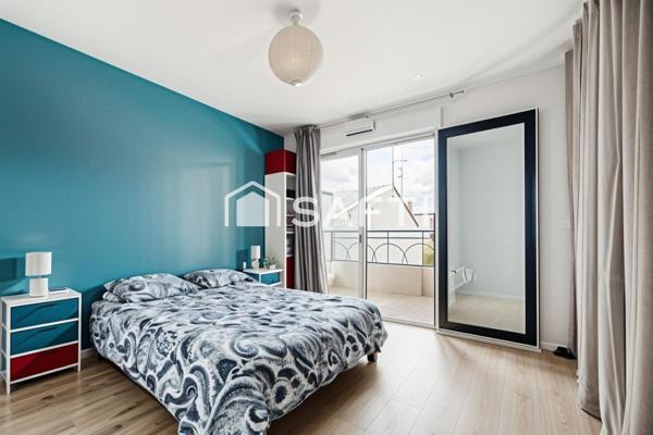 Résidence de 2016, deux balcons et parking !